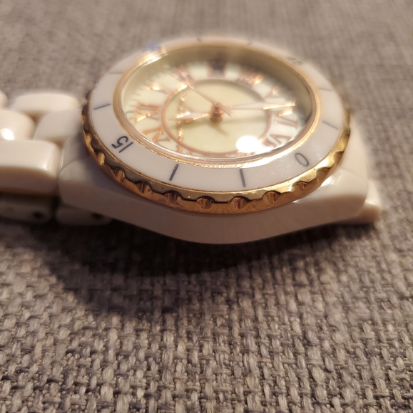 Swiss legend karamica watch in beige & Rose gold - Picture 5 of 8